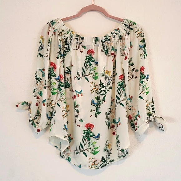 Versatile NWOT EXPRESS Floral Butterfly Blouse Versatile Neckline Bow Sleeves - Picture 9 of 13